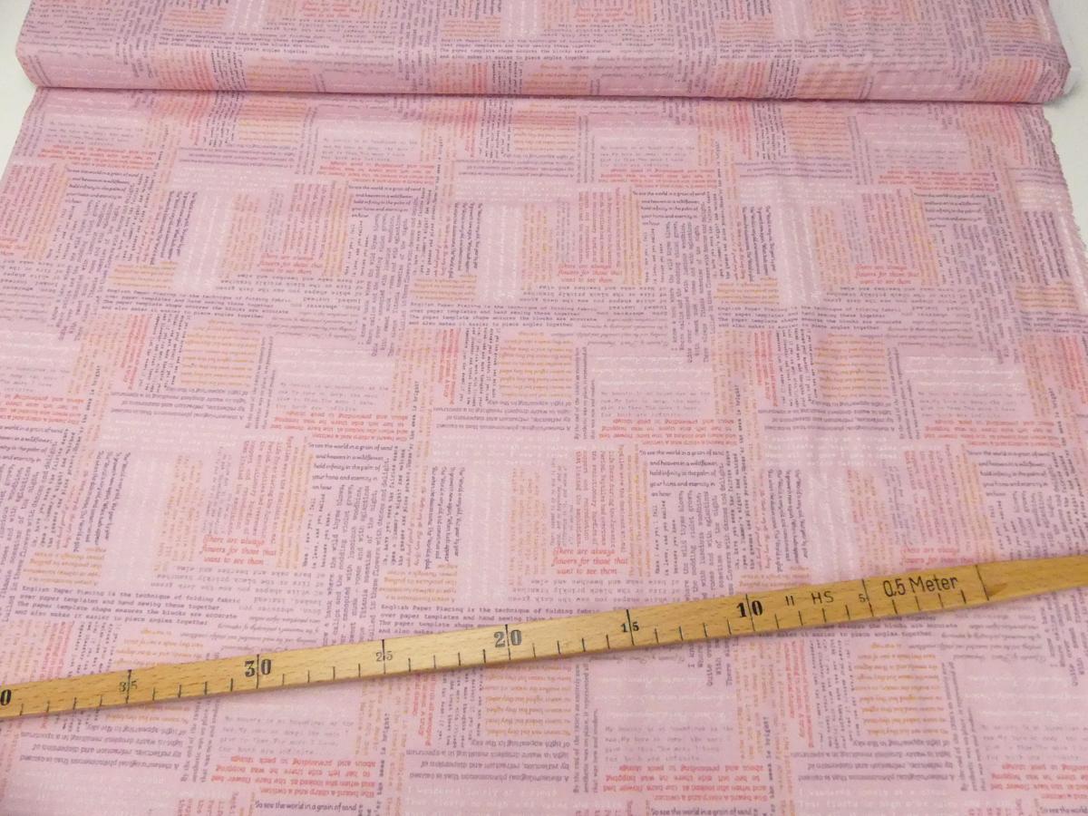 Stoff für Patchwork mit Schrift und Text auf rosa Hintergrund aus der Serie Bookworm
